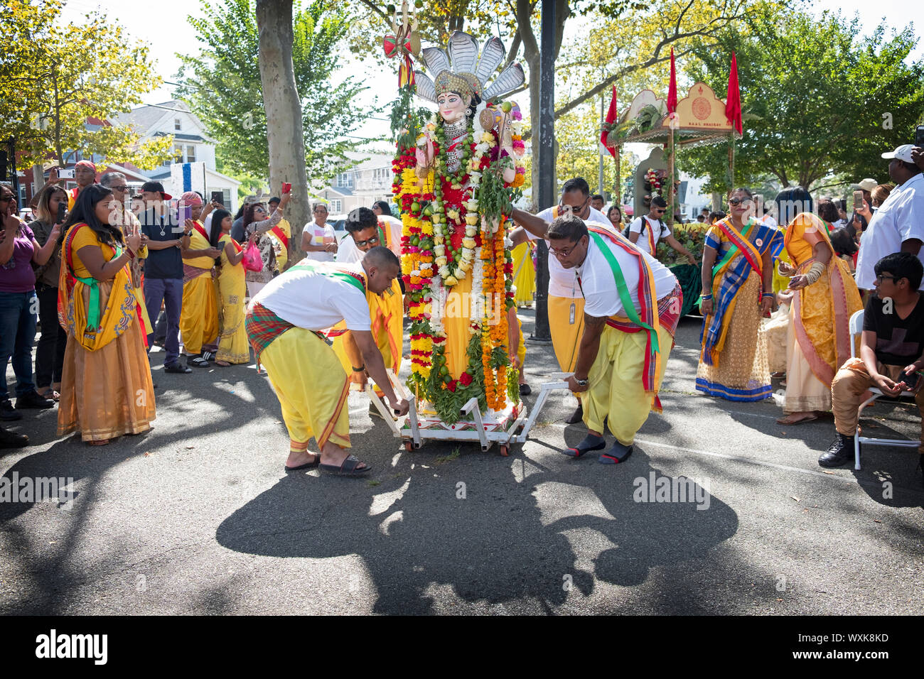 smokey park queens holi 2025