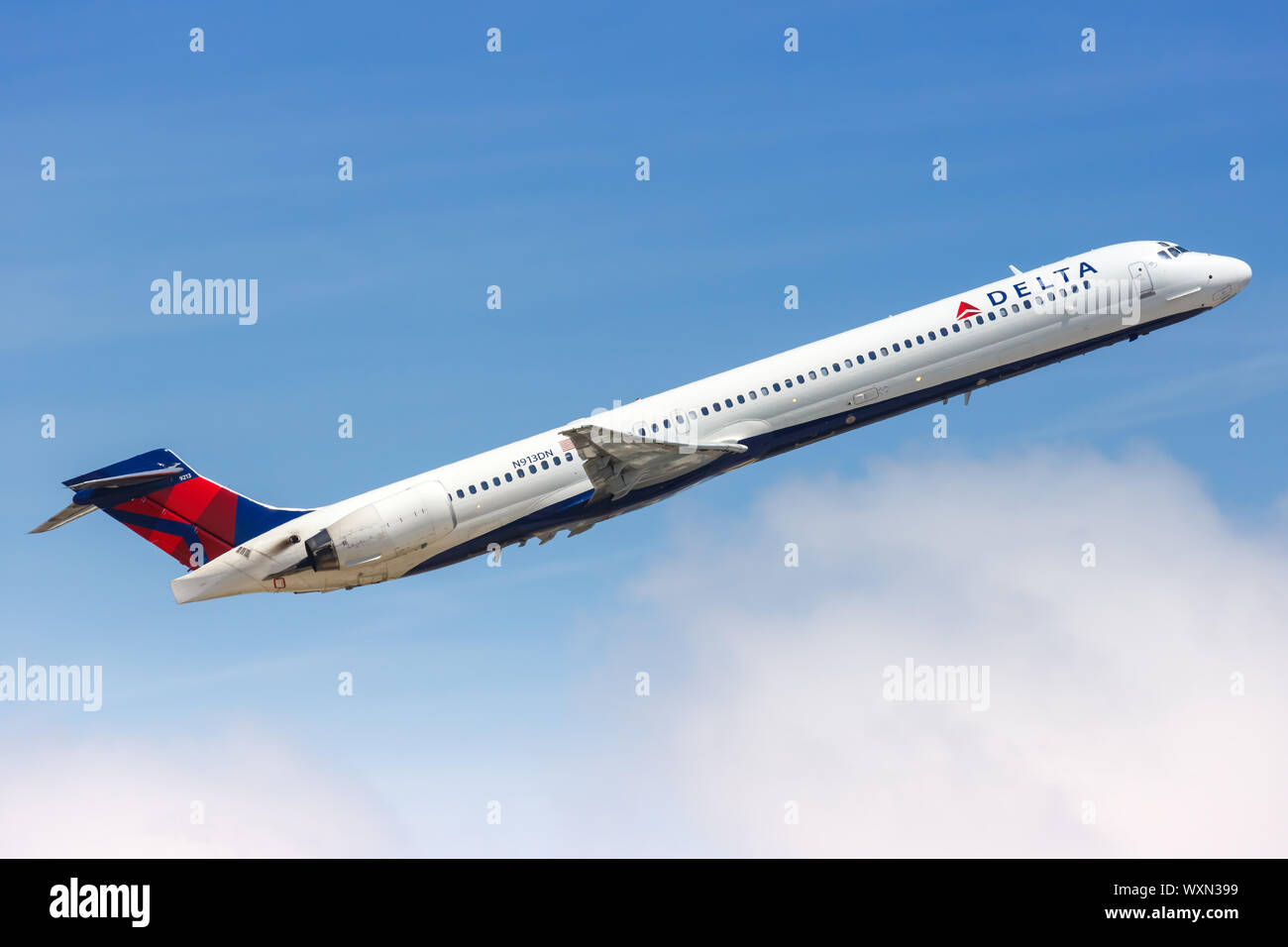Fort Lauderdale, Florida – April 6, 2019: Delta Air Lines McDonnell Douglas MD-90 airplane at Fort Lauderdale airport (FLL) in Florida. Stock Photo