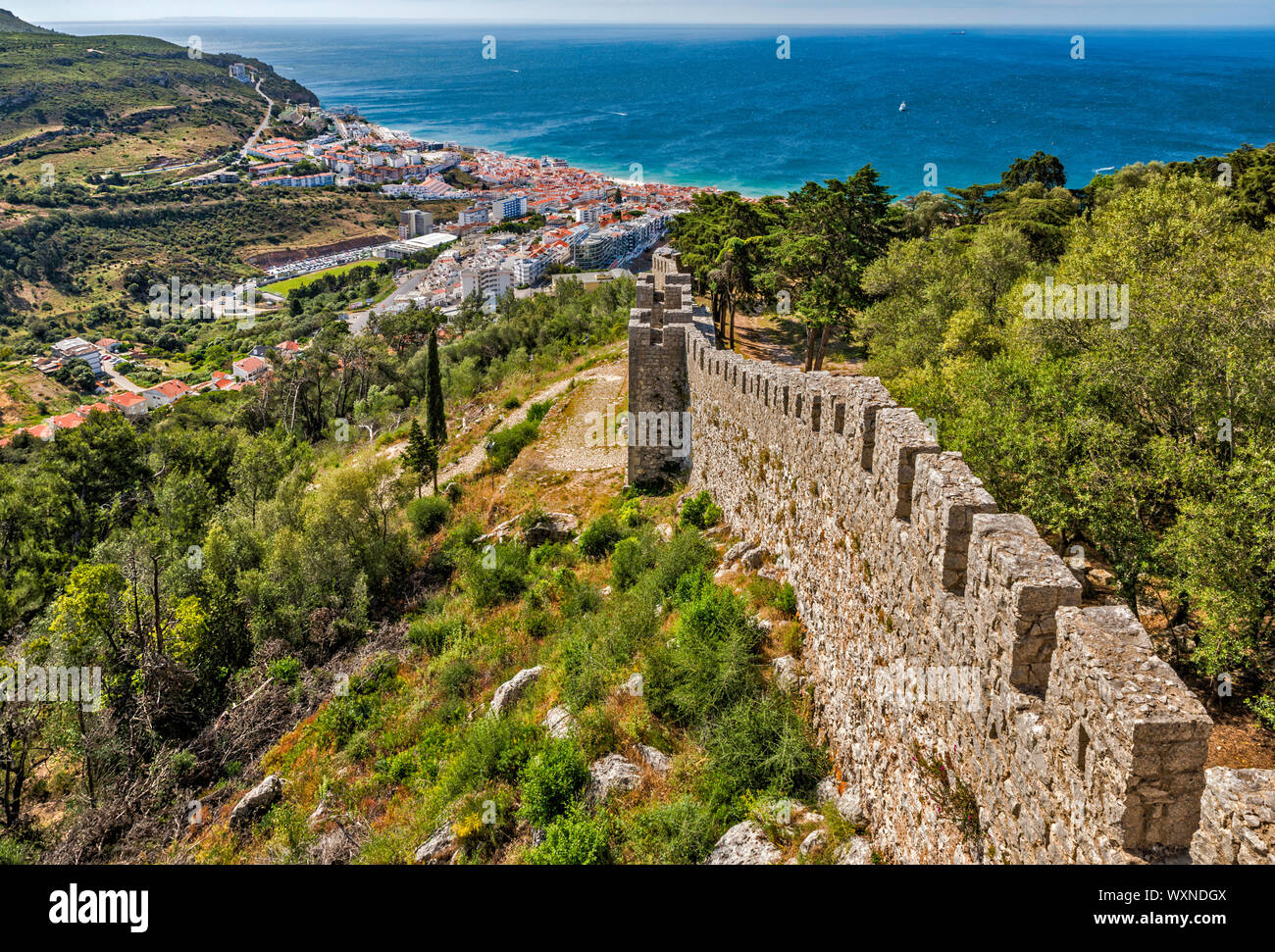 Battlements at Castelo de Sesimbra, Moorish castle above city of Sesimbra, Costa Azul (Blue Coast), Setubal District, Lisboa region, Portugal Stock Photo