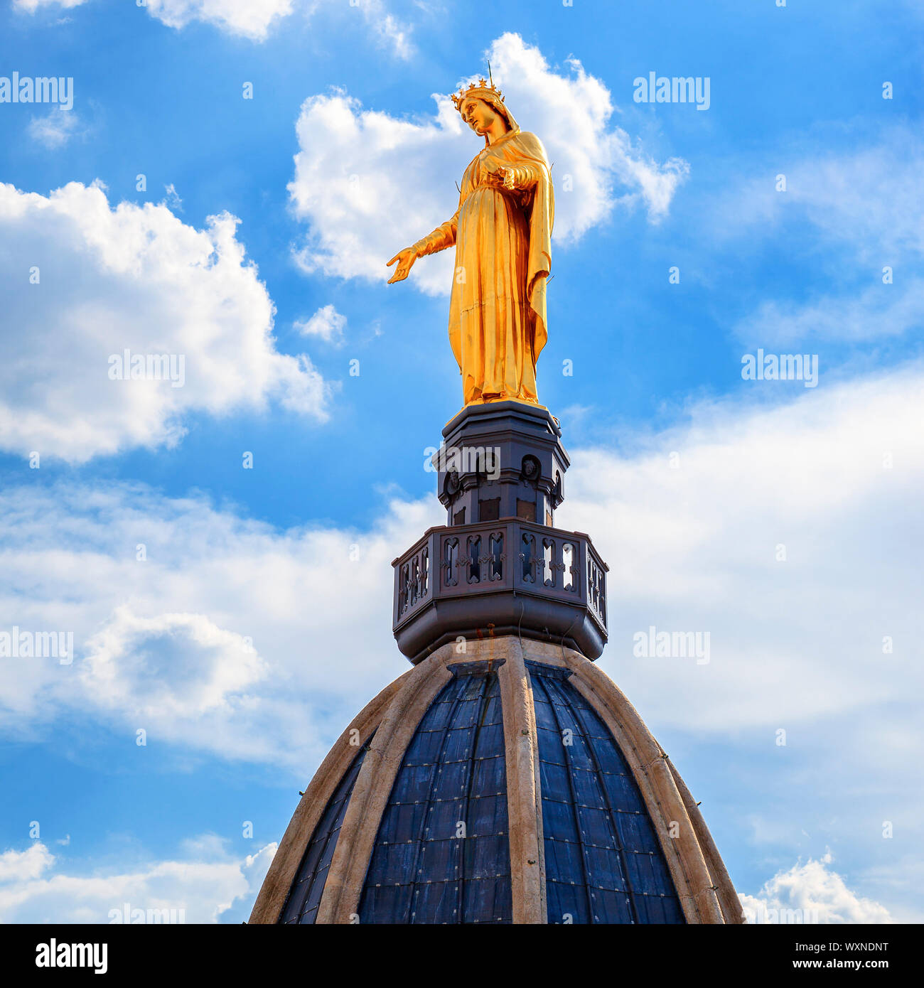 Famous Golden Statue of Virgin Mary, Lyon Stock Photo Alamy