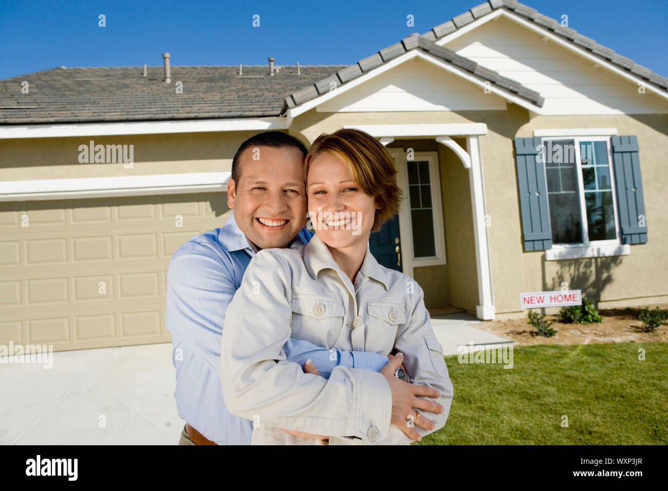 Happy couples forties home hi-res stock photography and images - Alamy