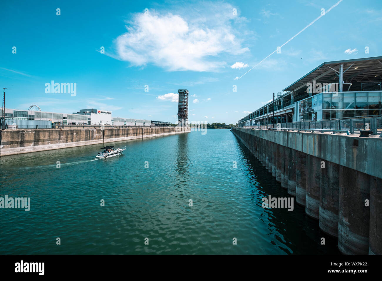 Montreal Cruise Terminal, Quebec Stock Photo Alamy
