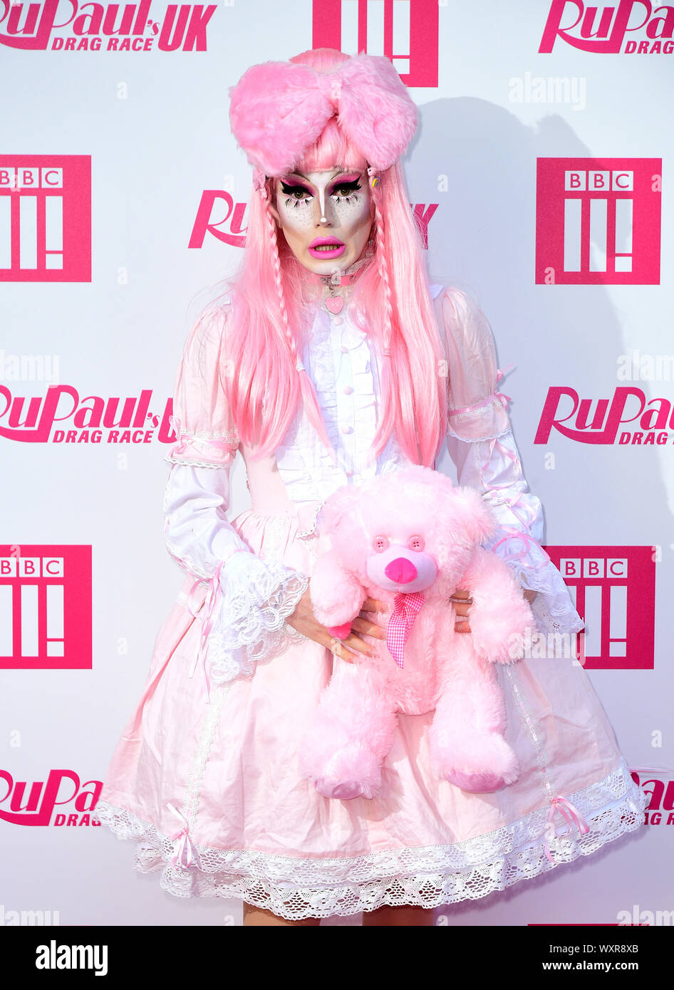 All Scaredy Kat Runway Looks DRAG RACE UK 