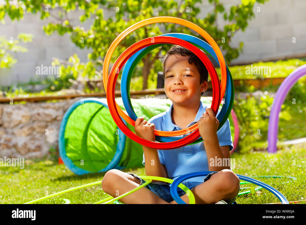 Game Time! Hula Hoop® Ring Toss | Wham-O®-tuongthan.vn