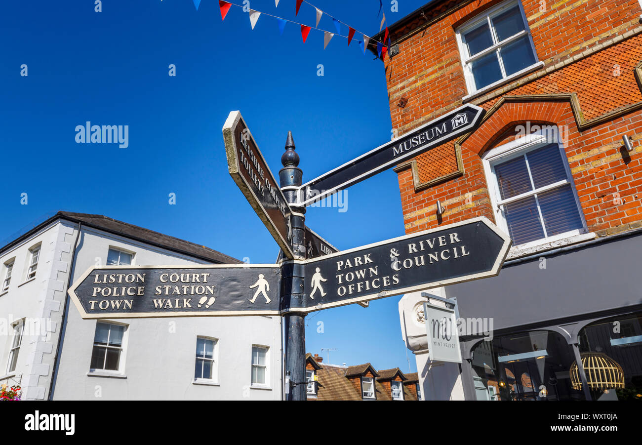 Signpost in Marlow, a town on the River Thames in the Wycombe district of Buckinghamshire, southeast England, pointing to local places of interest Stock Photo