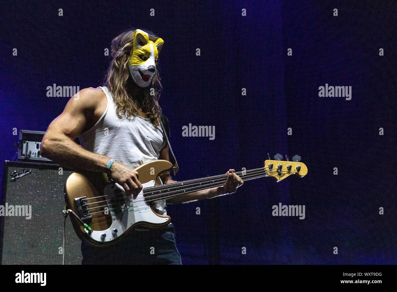Justin Hu Riot September 14, 2019, Chicago, Illinois, U.S: JUSTIN HARRIS of Bloc Party ...