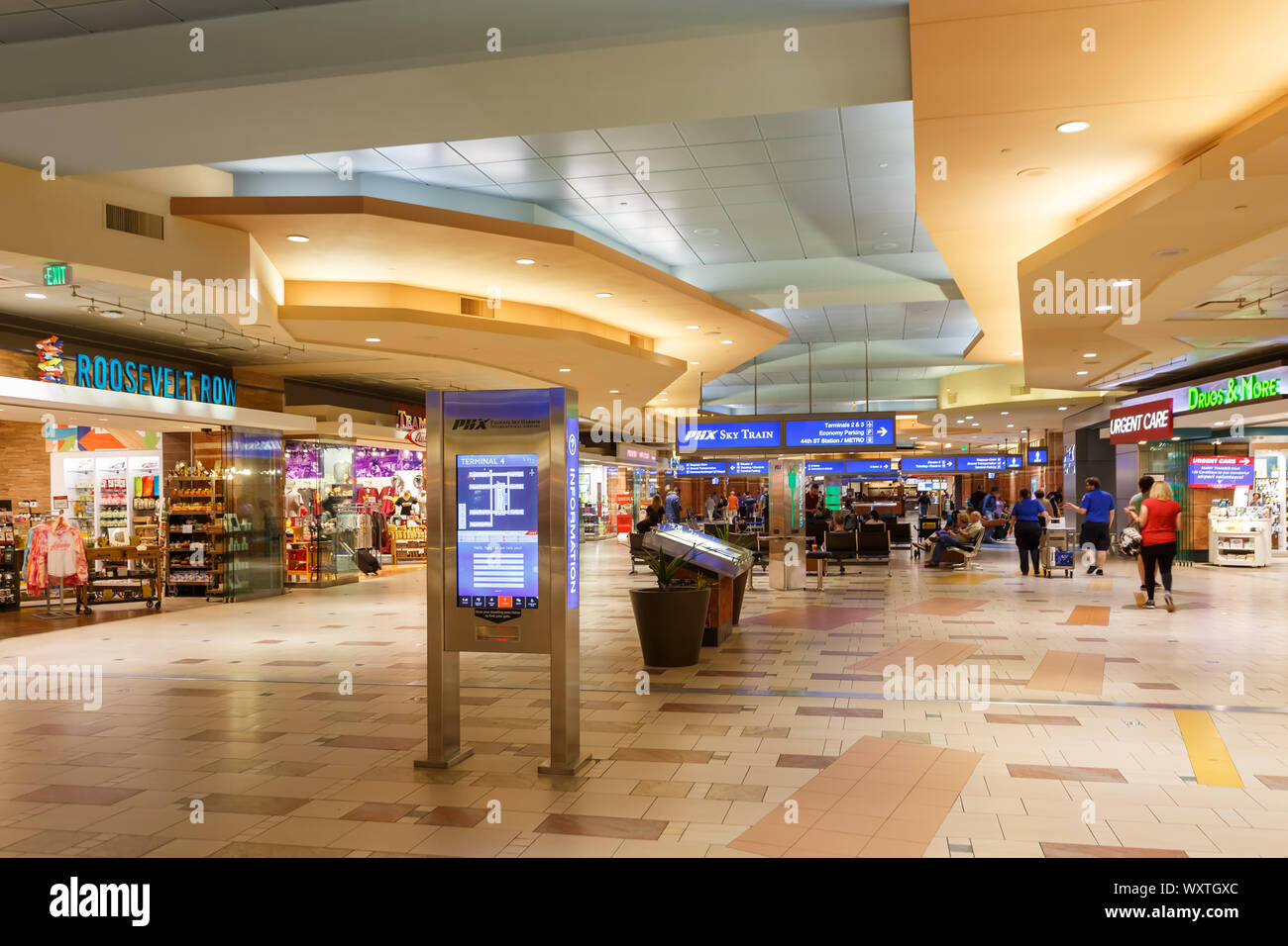 Phoenix, Arizona – April 8, 2019: Terminal 4 of Phoenix Sky Harbor airport  (PHX) in the United States Stock Photo - Alamy, image size:1300x956