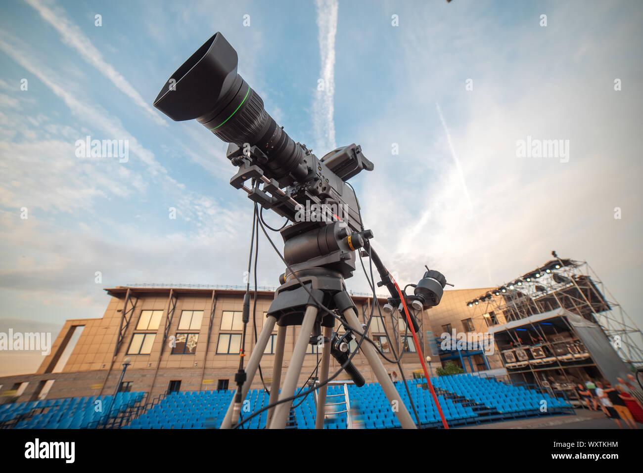tv camera at sporting events Stock Photo Alamy