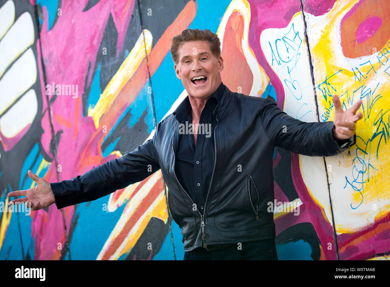 David hasselhoff berlin wall hires stock photography and images Alamy