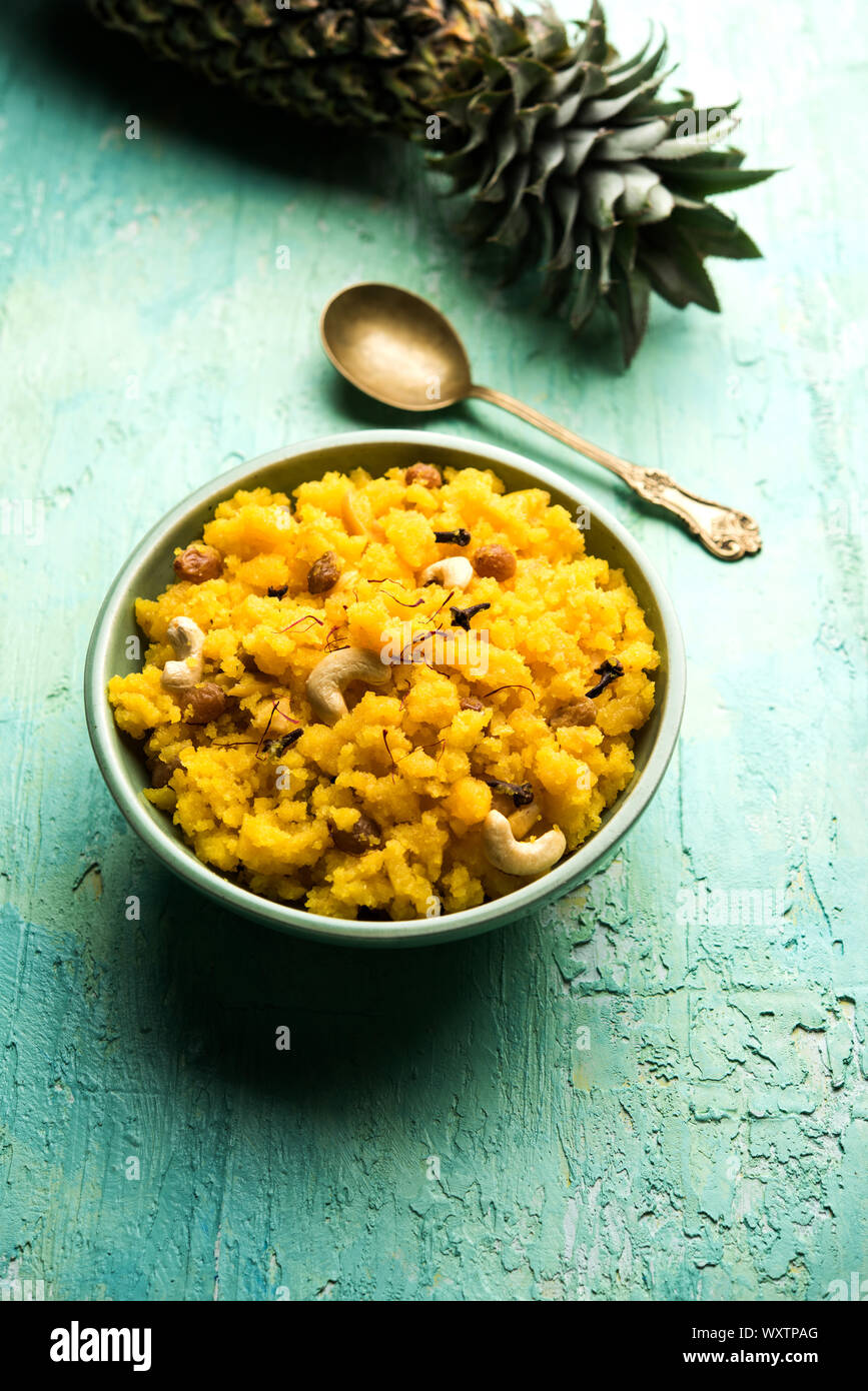 Pineapple sheera or Halwa also known as Ananas keshri shira. Popular ...