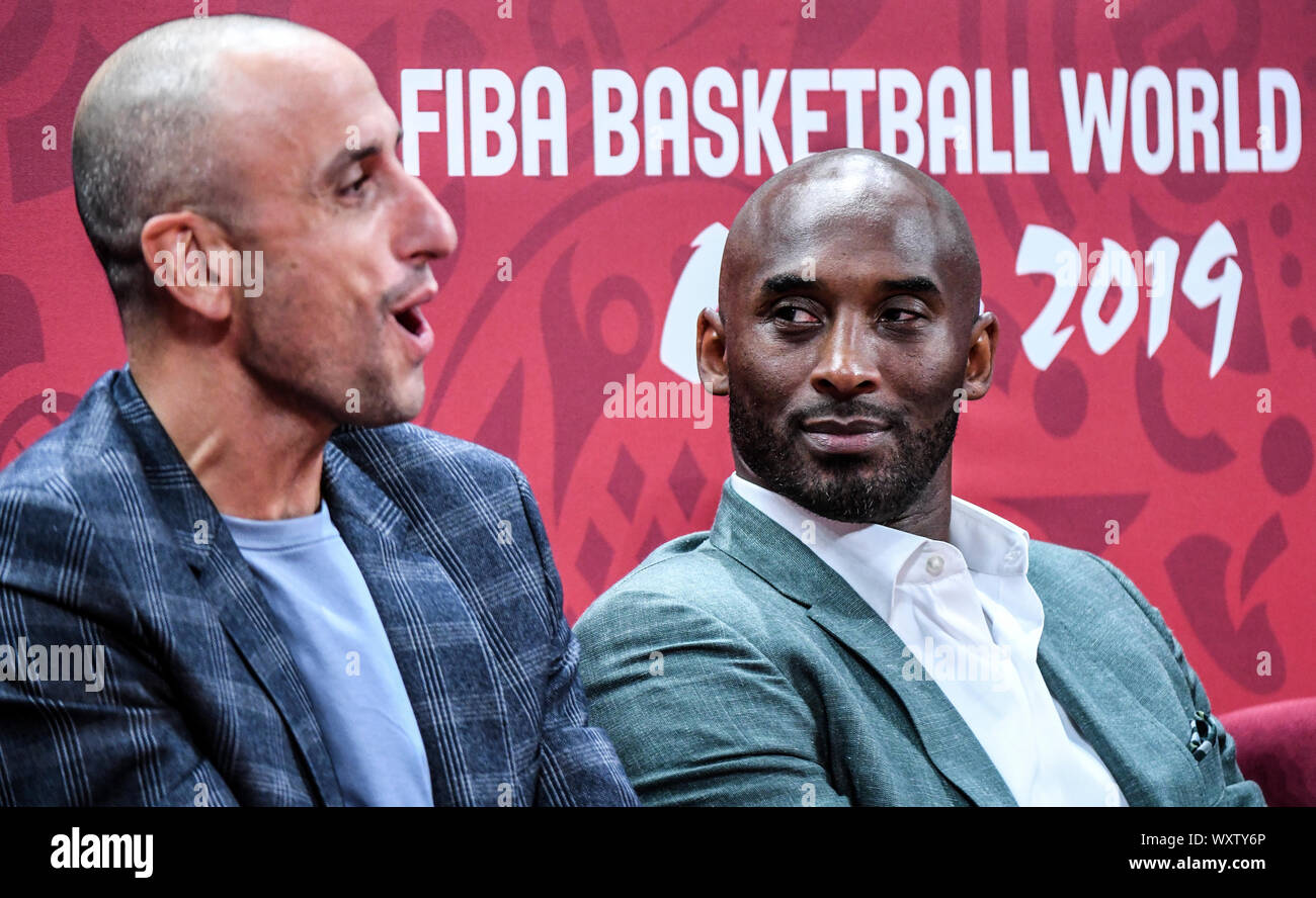 Kobe bryant jacket hi-res stock photography and images - Alamy