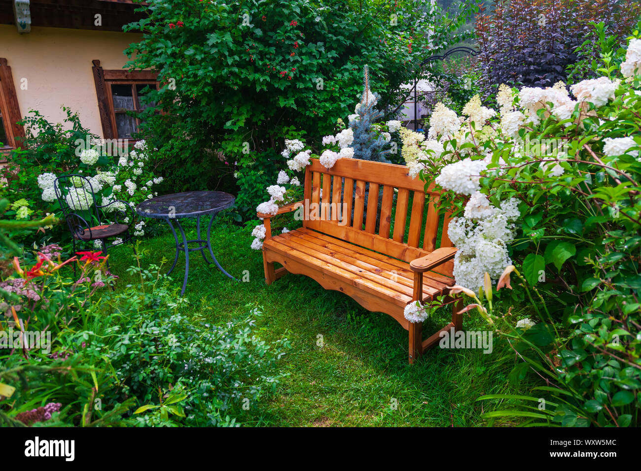 Bench Table Garden Wooden Country Furniture Bench Stock Photos