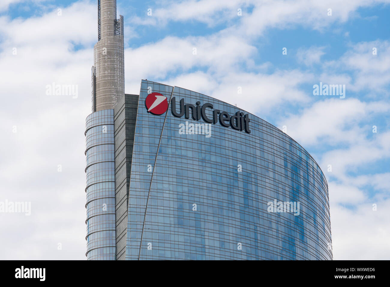 Unicredit Bank Logo Sign High Resolution Stock Photography and Images -  Alamy