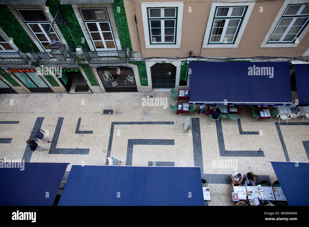 Restaurants and shops on Rua dos Correeiros in LIsbon, Portugal Stock Photo
