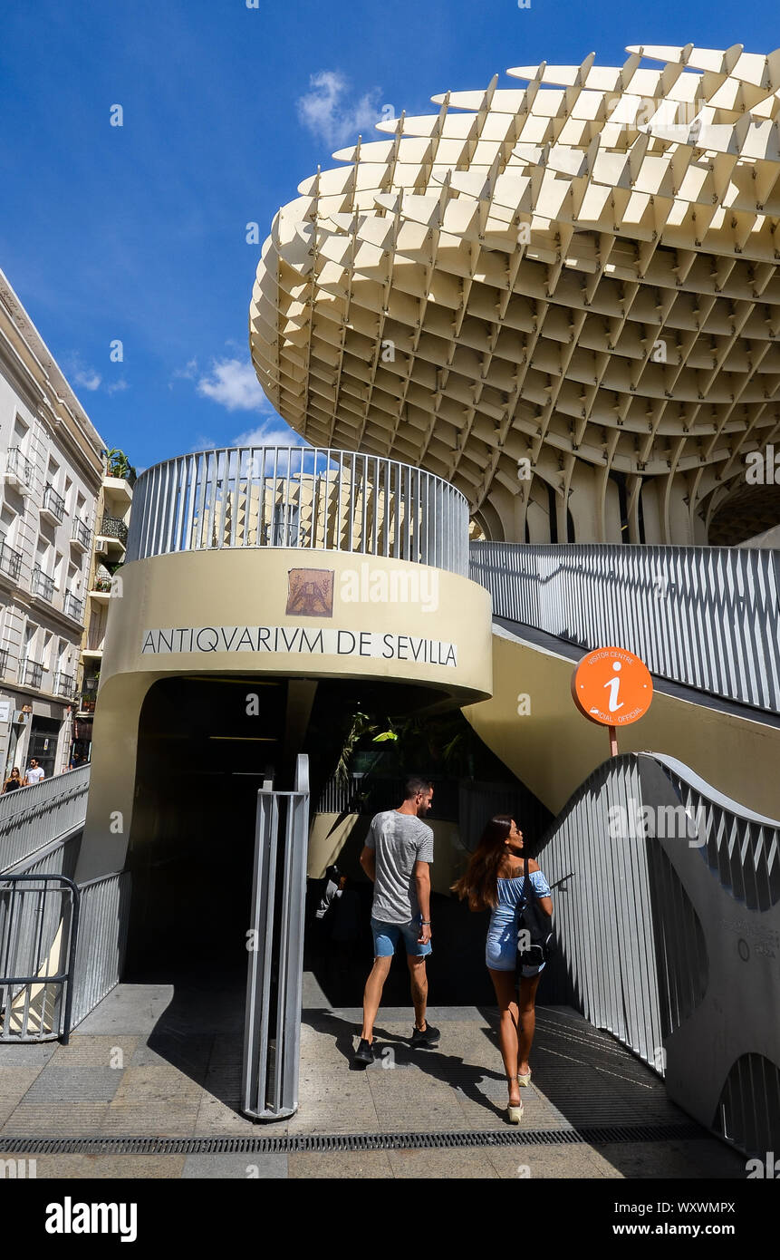 Seville, Spain - Sept 10, 2019: Entrance to the Space Metropol Parasol,  Setas de Sevilla, on a sunny summer day Stock Photo - Alamy