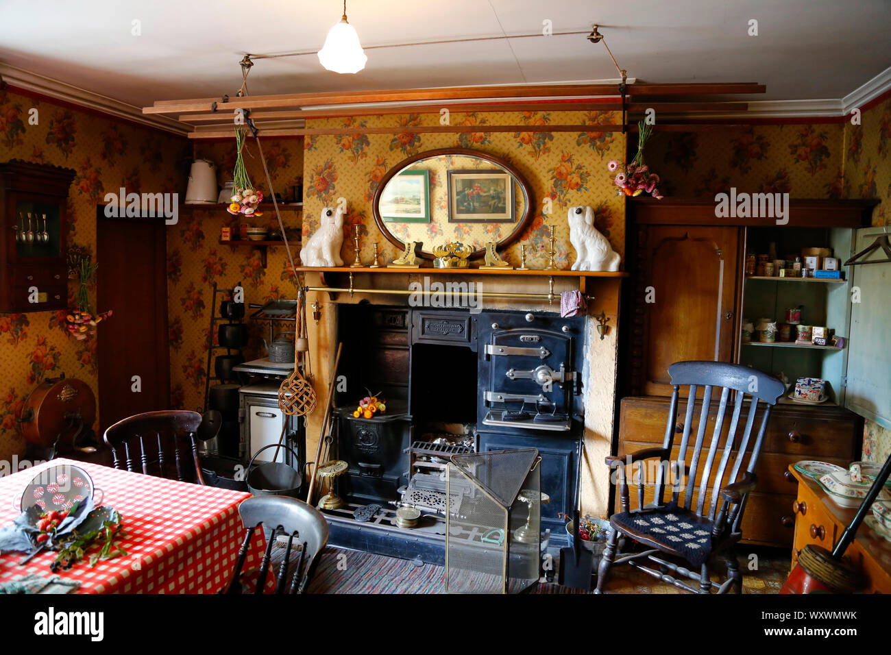 Rooms from the Victorian Era Stock Photo Alamy