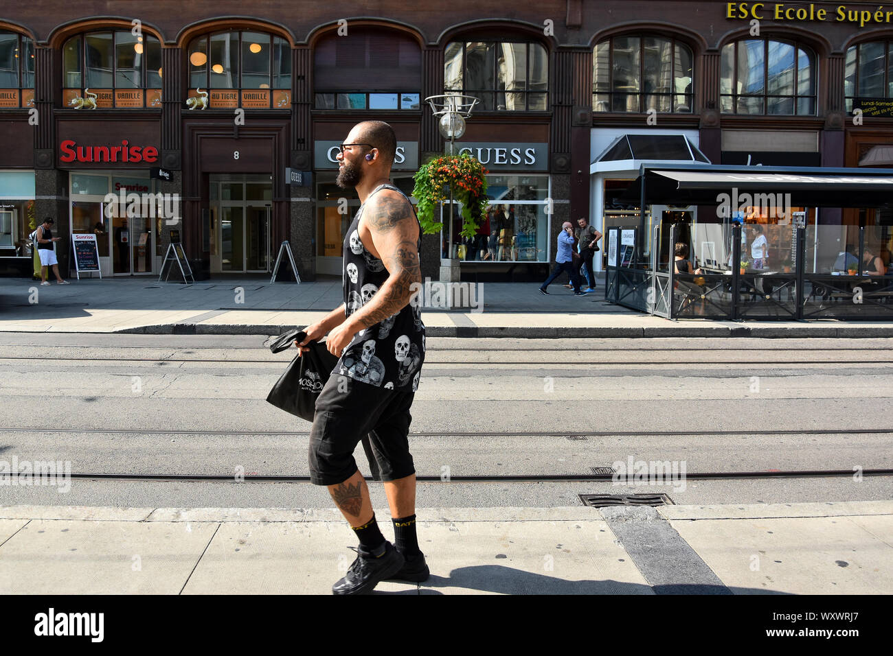 Tattoo business exterior hi-res stock photography and images - Alamy, image size:1300x956
