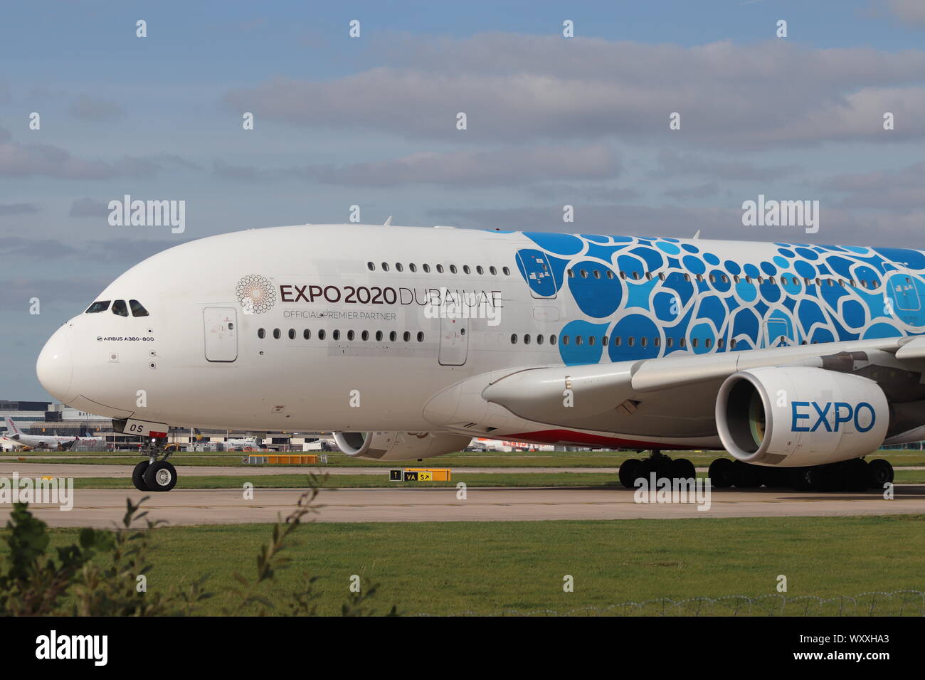 Emirates dubai expo livery hi-res stock photography and Emirates dubai expo livery hi-res stock photography and