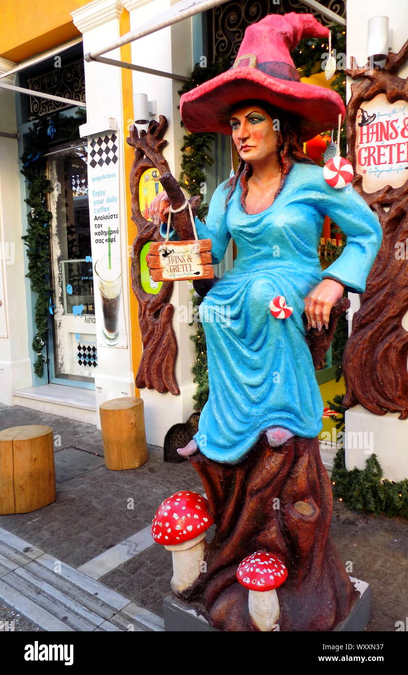 Hansel and grettel hi-res stock photography and images - Alamy