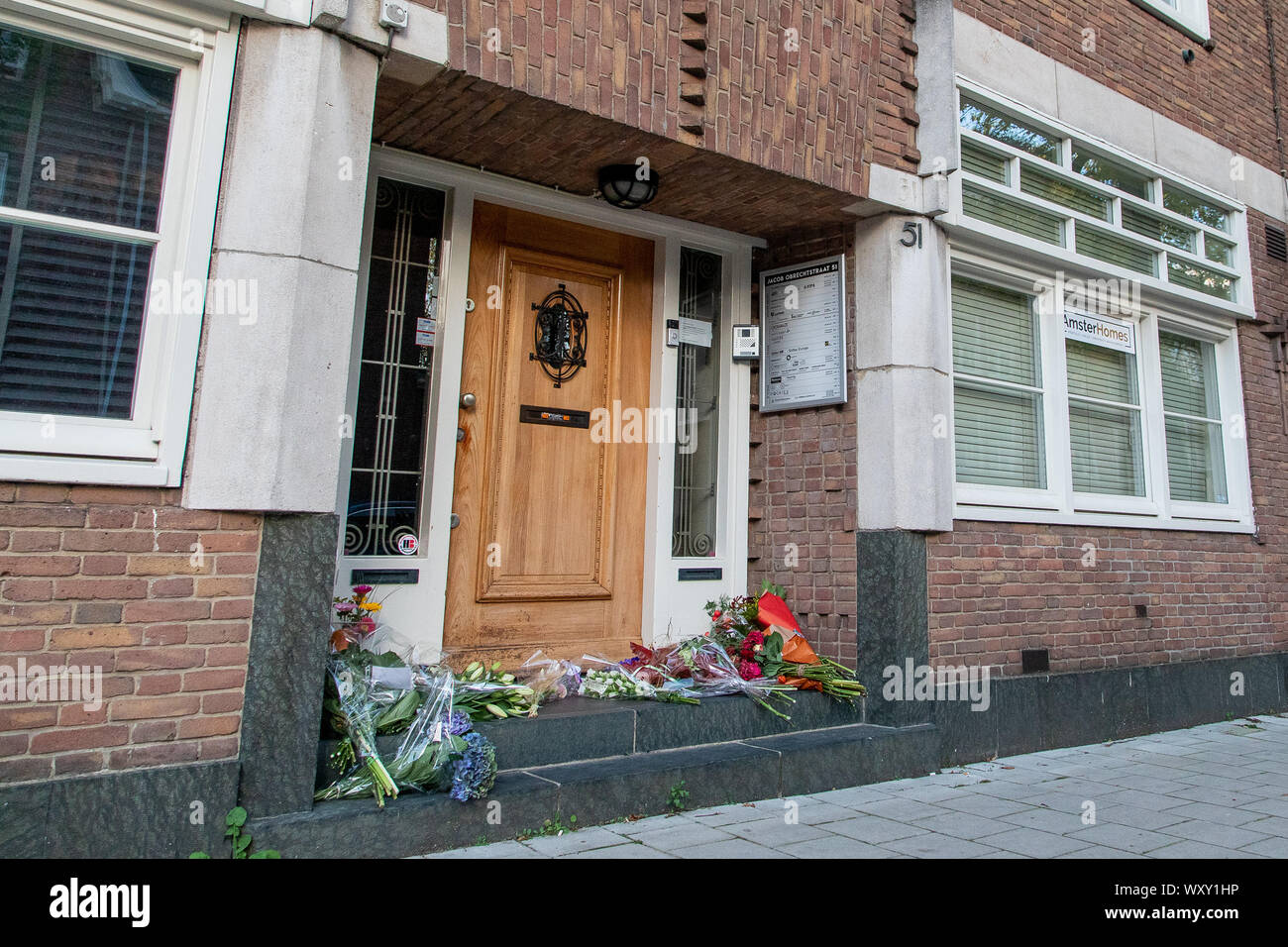 AMSTERDAM, 18-09-2019, Flowers at lawyer office Wiersum Jacob Obrechtstraat 51 Amsterdam of liquidated lawyer of crown witness Nabil B. Credit: Pro Shots/Alamy Live News Stock Photo