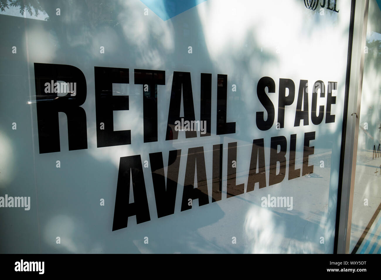 retail space available sign in the window of an empty store chicago illinois united states of america Stock Photo