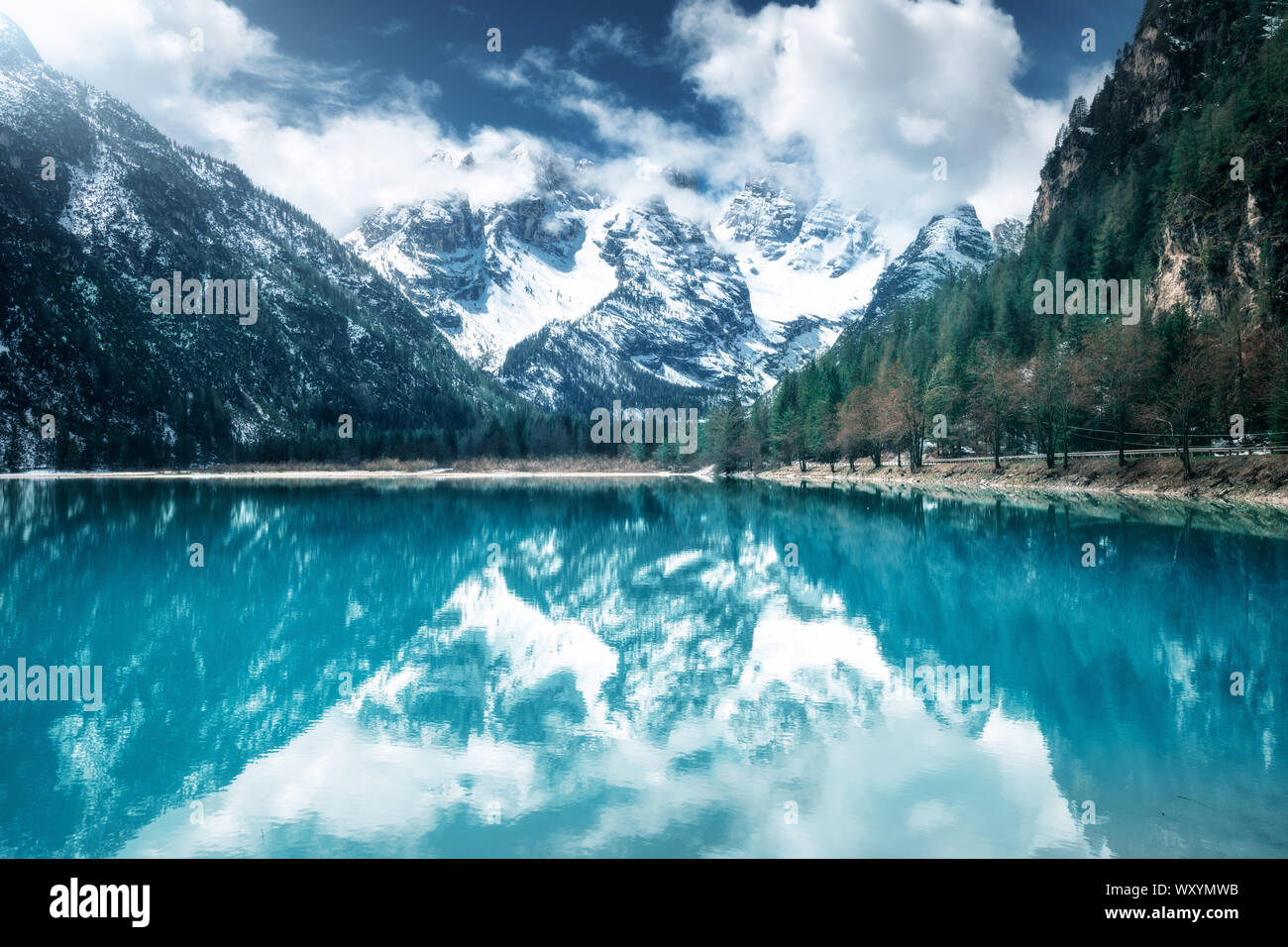 Mountain lake with perfect reflection at sunny day in autumn Stock Photo