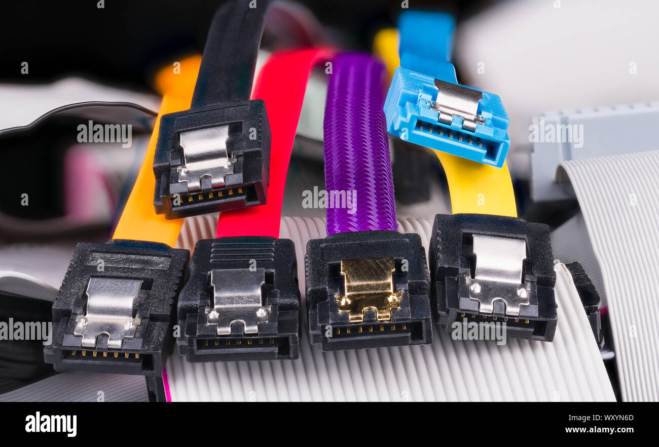 Computer bus hi-res stock photography and images - Alamy