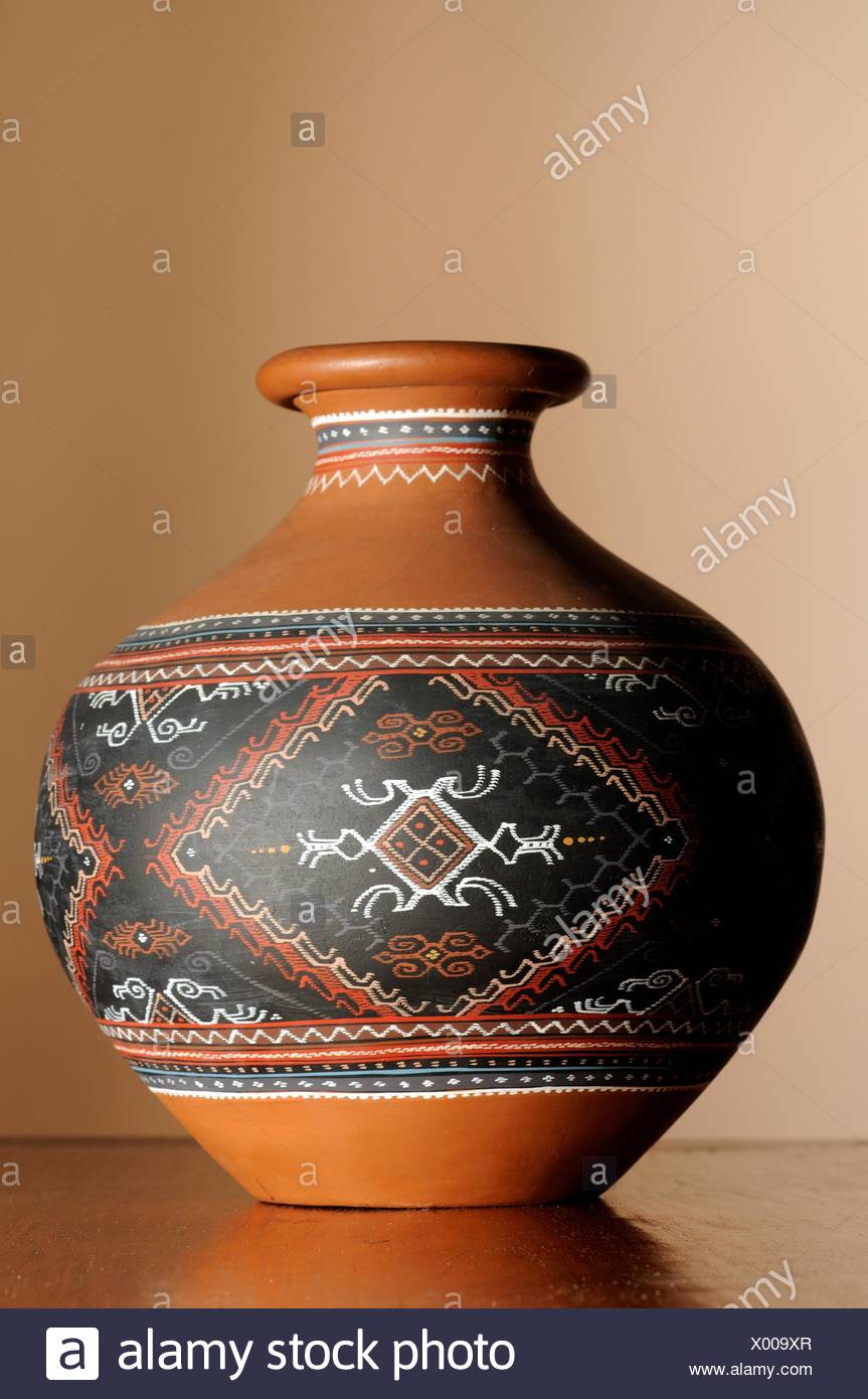 Philippines Pottery High Resolution Stock Photography and Images Alamy