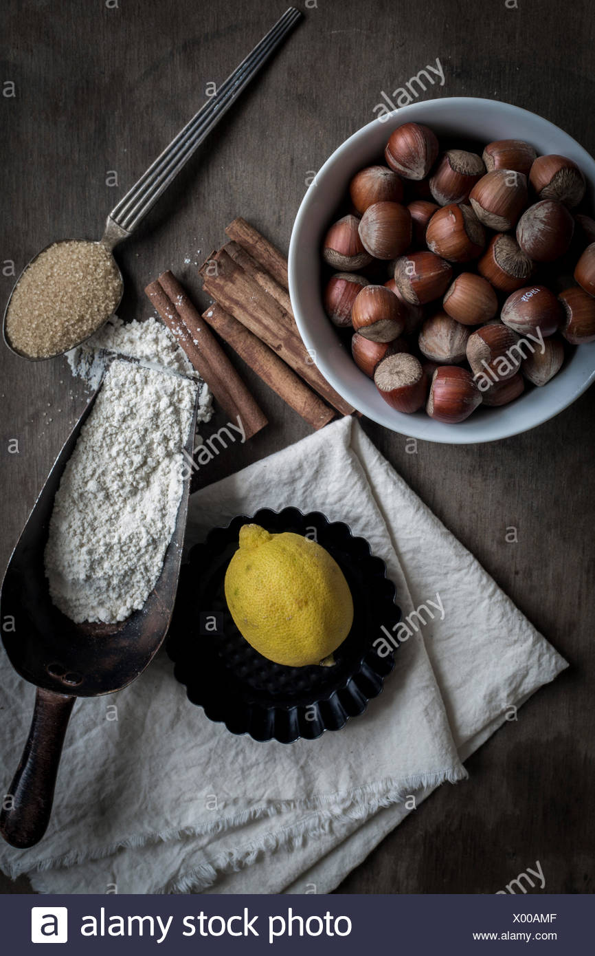 Wooden Tabletop High Resolution Stock Photography and Images Alamy