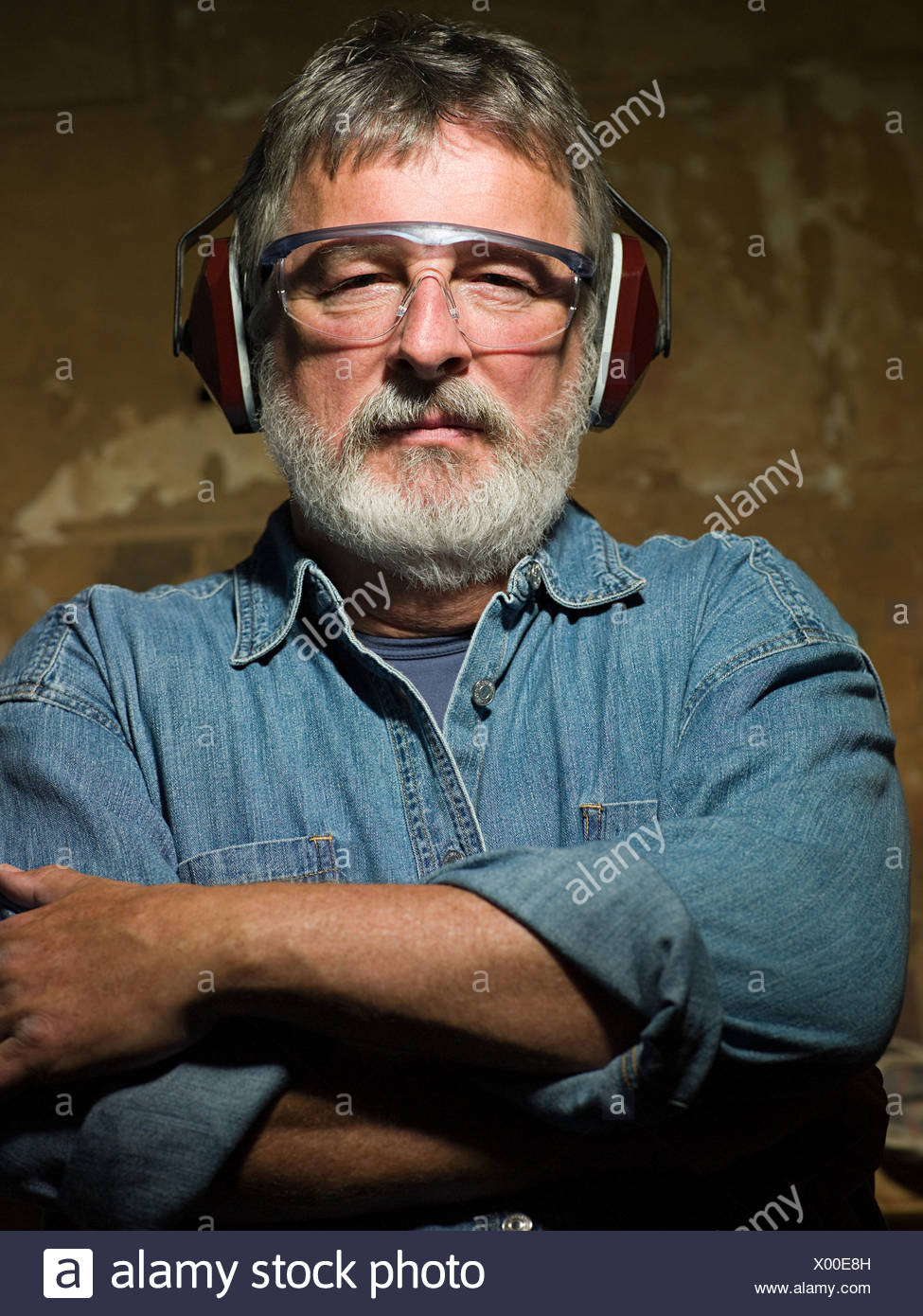 Man Wearing Safety Goggles Stock Photos & Man Wearing Safety Goggles