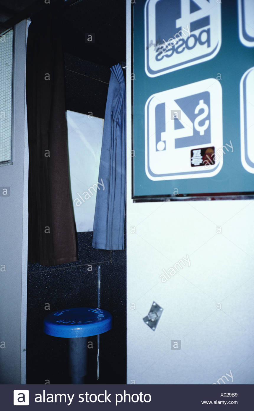 Passport Photo Machine High Resolution Stock Photography and Images - Alamy