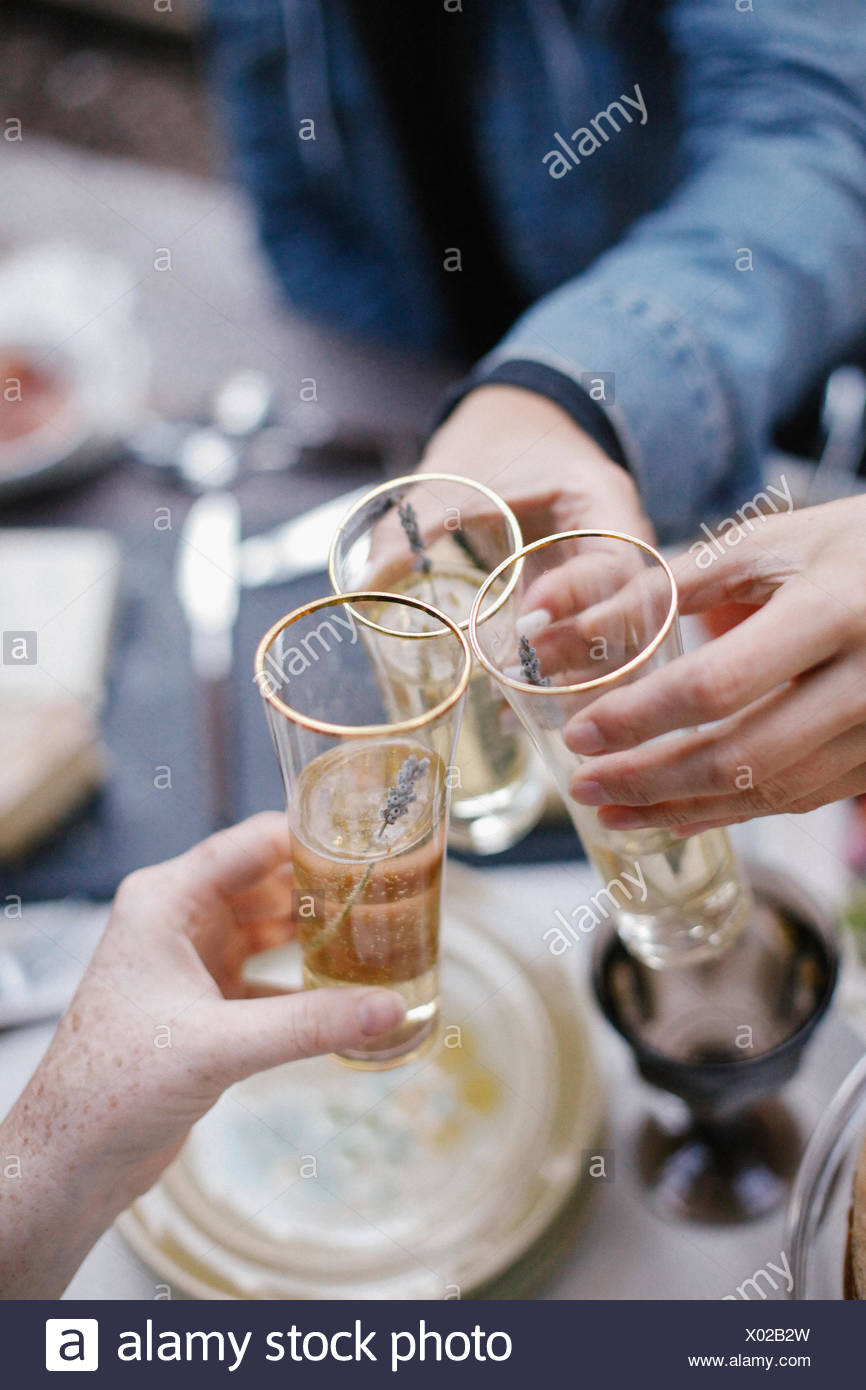 Wine Glasses Clinking Stock Photos & Wine Glasses Clinking Stock Images
