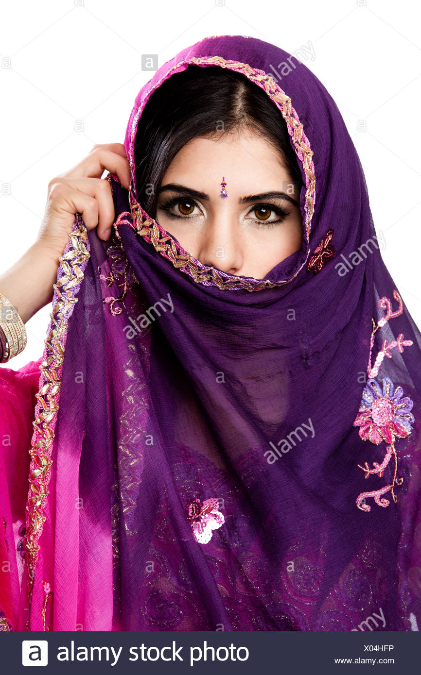 Indian Woman In Traditional Dress High Resolution Stock Photography and ...