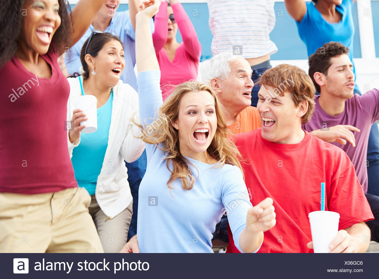Football Spectators High Resolution Stock Photography and Images Alamy