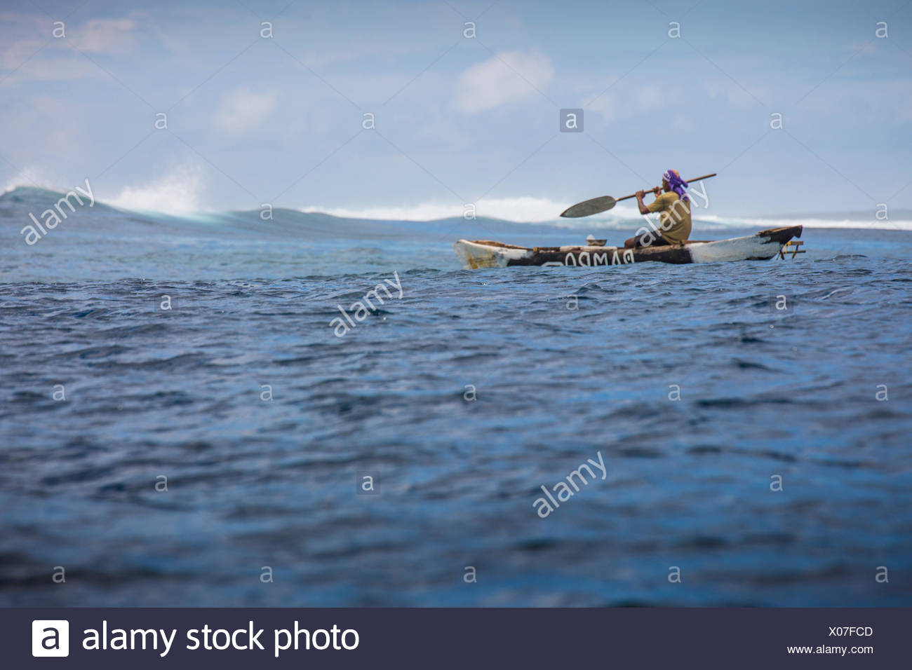 Outrigger Paddling Stock Photos & Outrigger Paddling Stock Images - Alamy