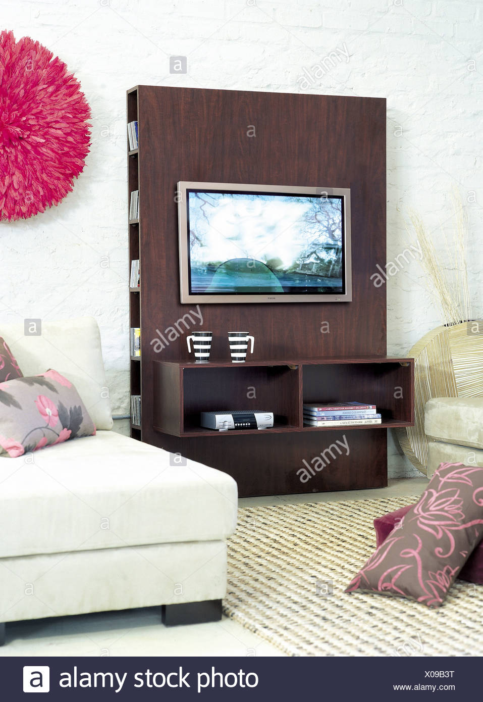 Build A Unityour Flat Screen This Freestanding Wall Unitan