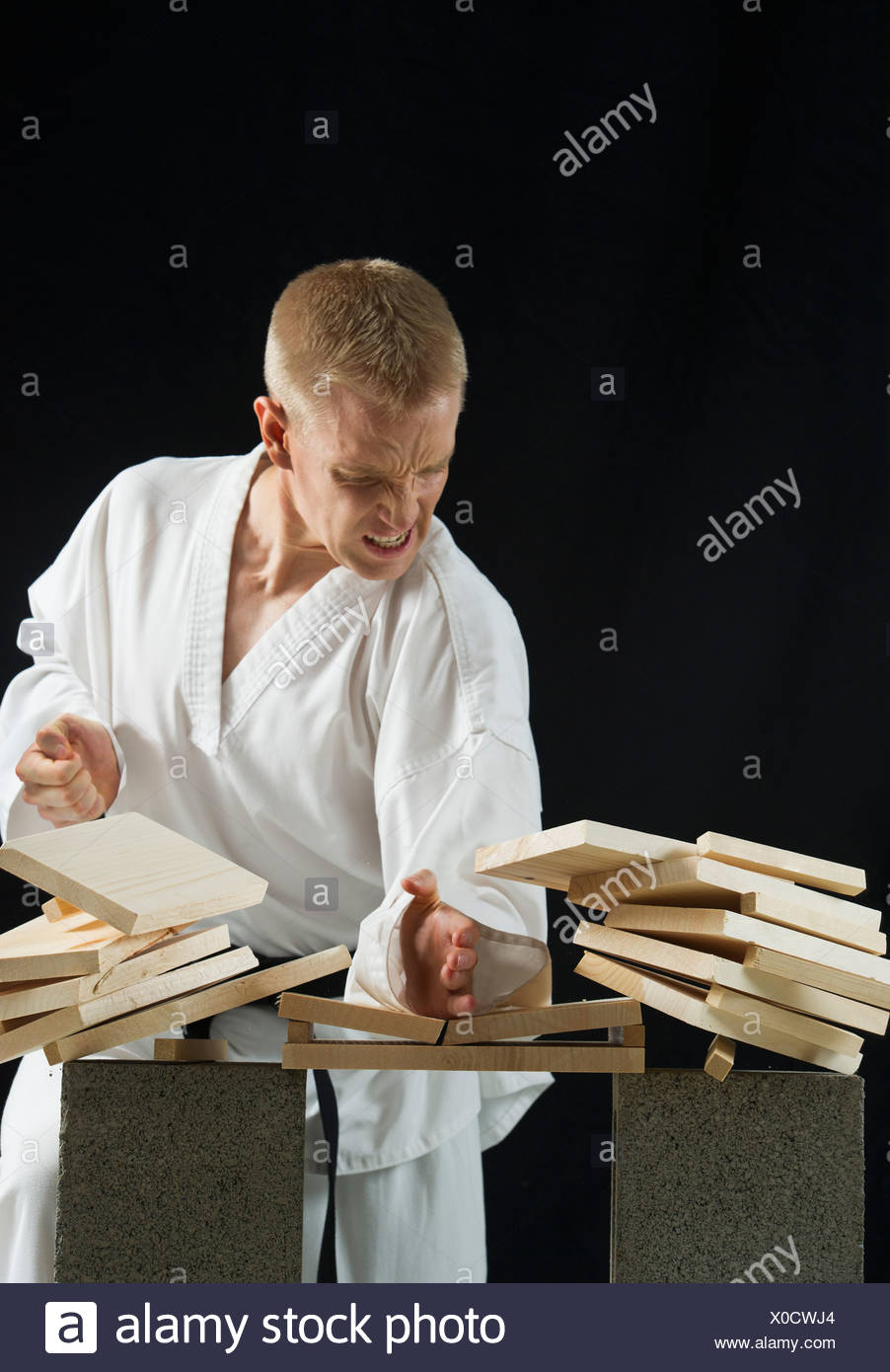 Breaking Martial Arts High Resolution Stock Photography and Images Alamy