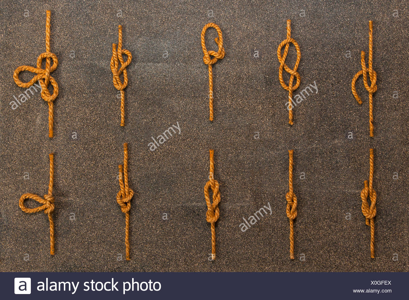 Tied Knots High Resolution Stock Photography and Images Alamy