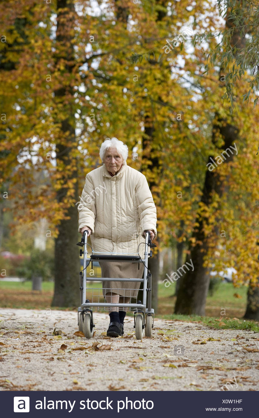 Old Woman Alone Park High Resolution Stock Photography and Images - Alamy