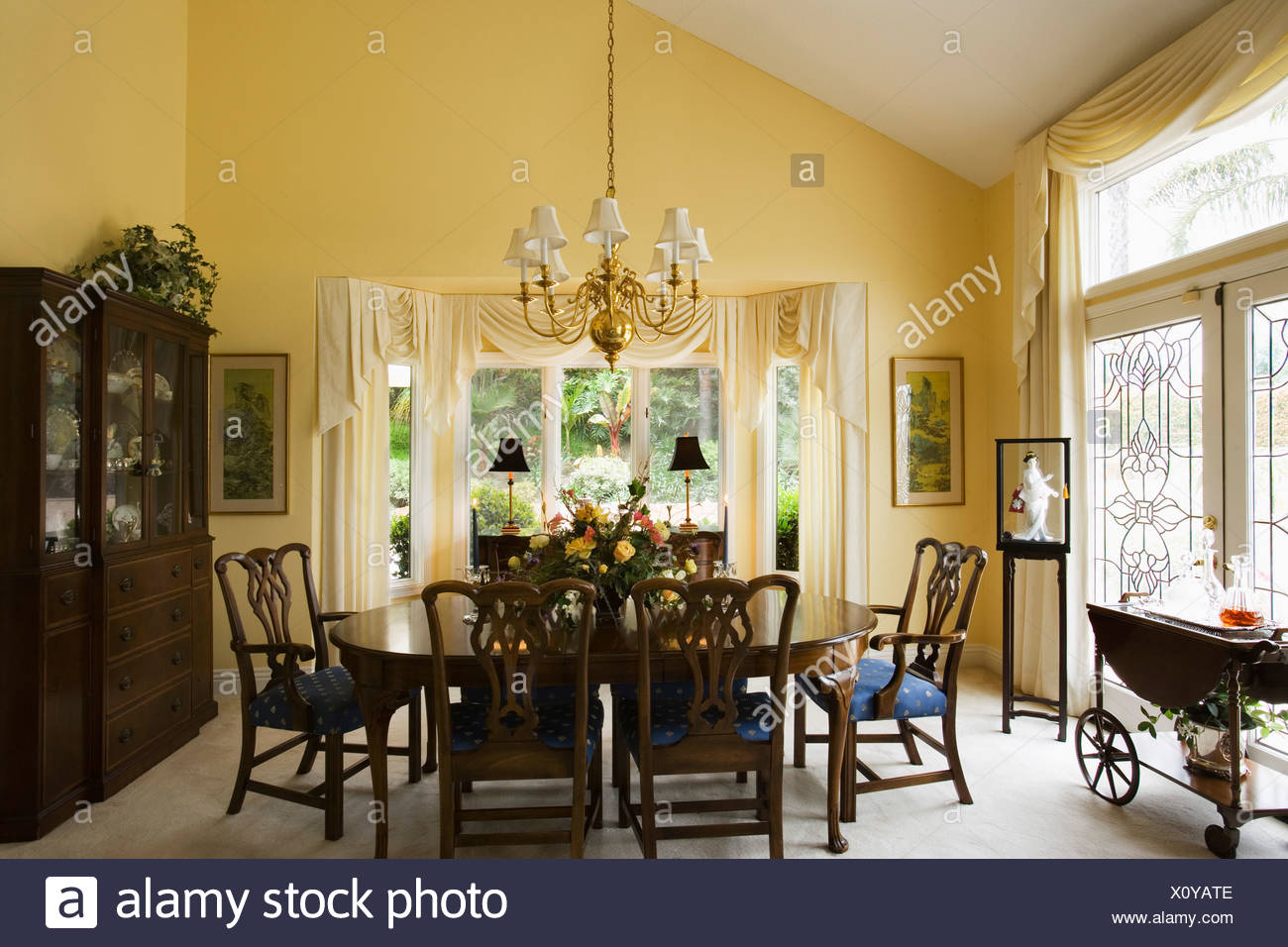 Elegant Dining Room With Vaulted Ceiling Stock Photo 275967118