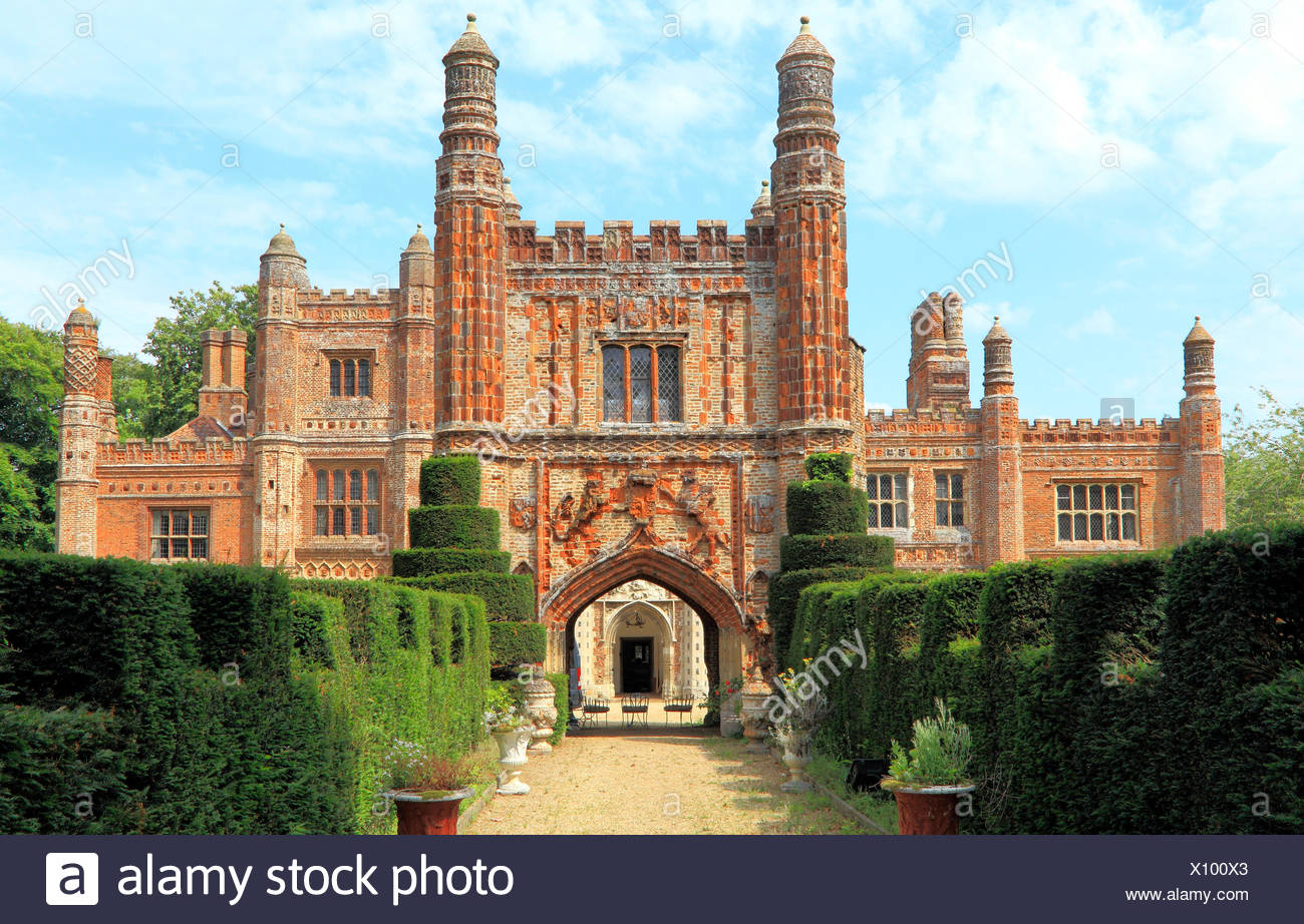 Tudor Historic High Resolution Stock Photography and Images - Alamy