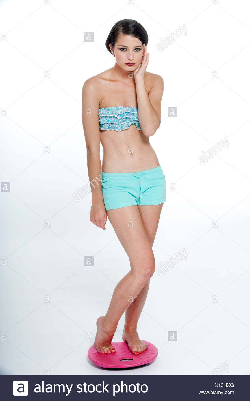 very short bra