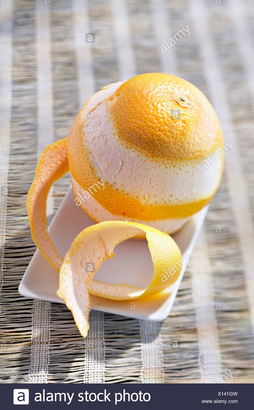 Half Peeled Orange High Resolution Stock Photography and Images - Alamy