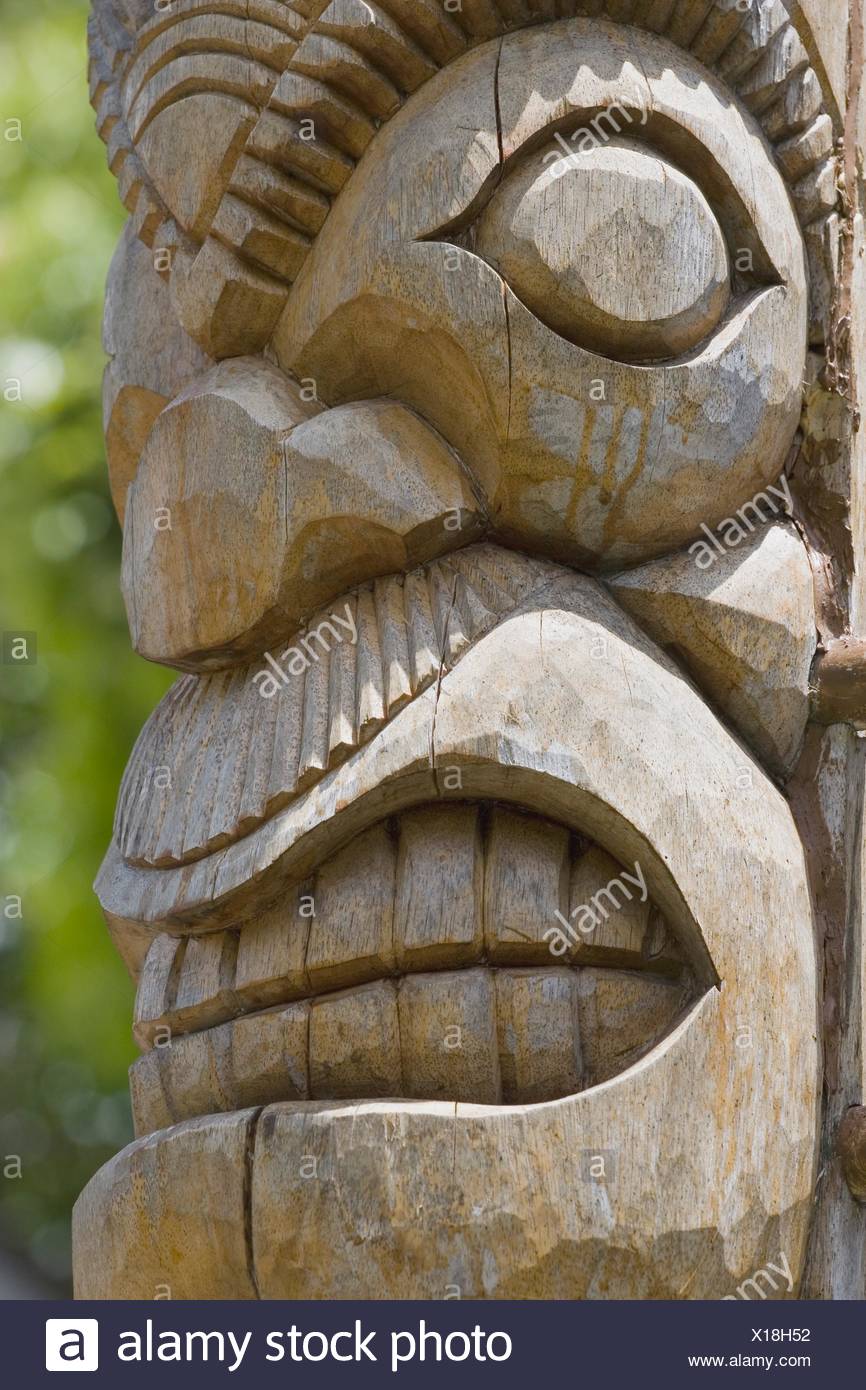 Hawaii Totem Pole High Resolution Stock Photography and Images - Alamy