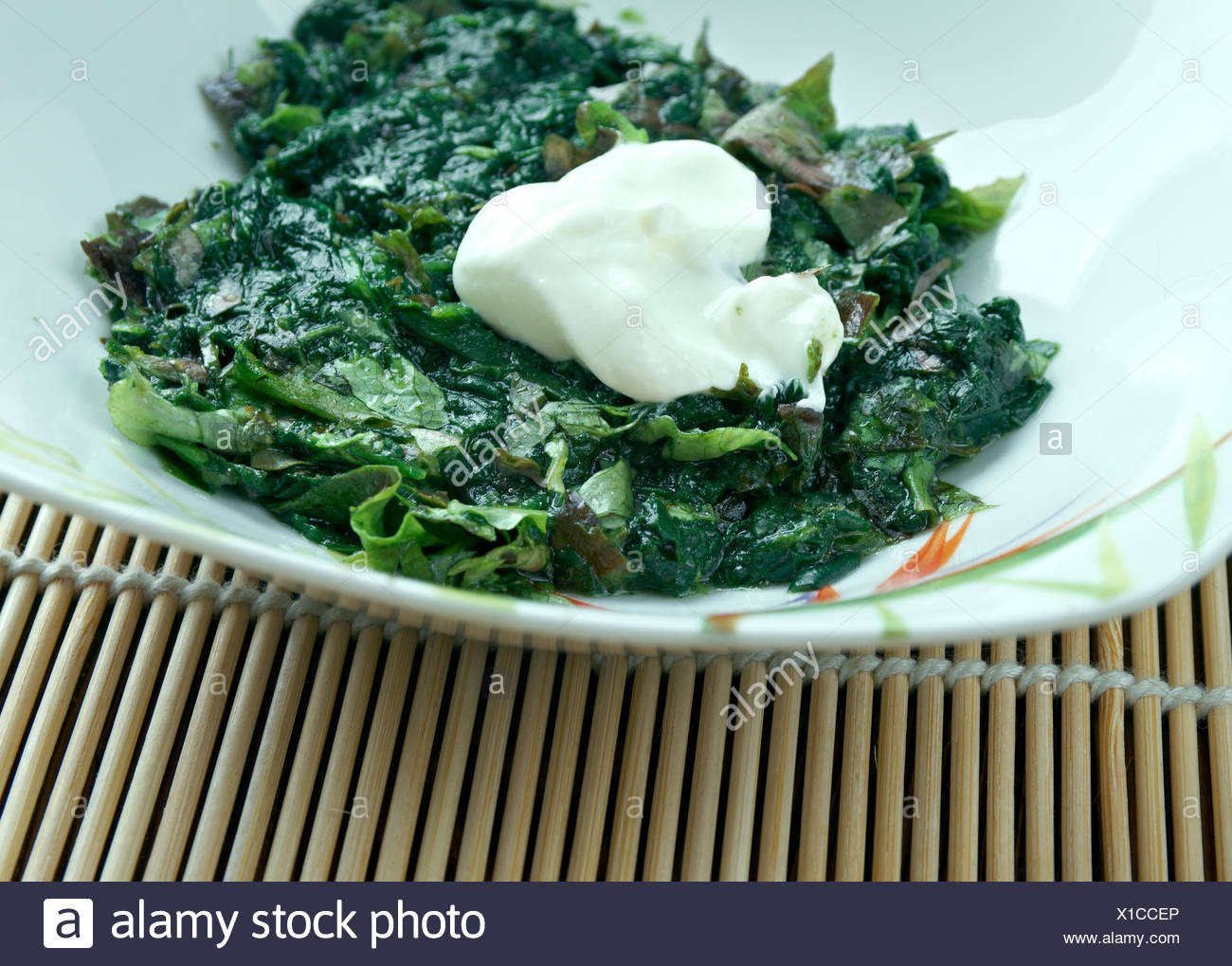 Mustard Leaves High Resolution Stock Photography and Images Alamy