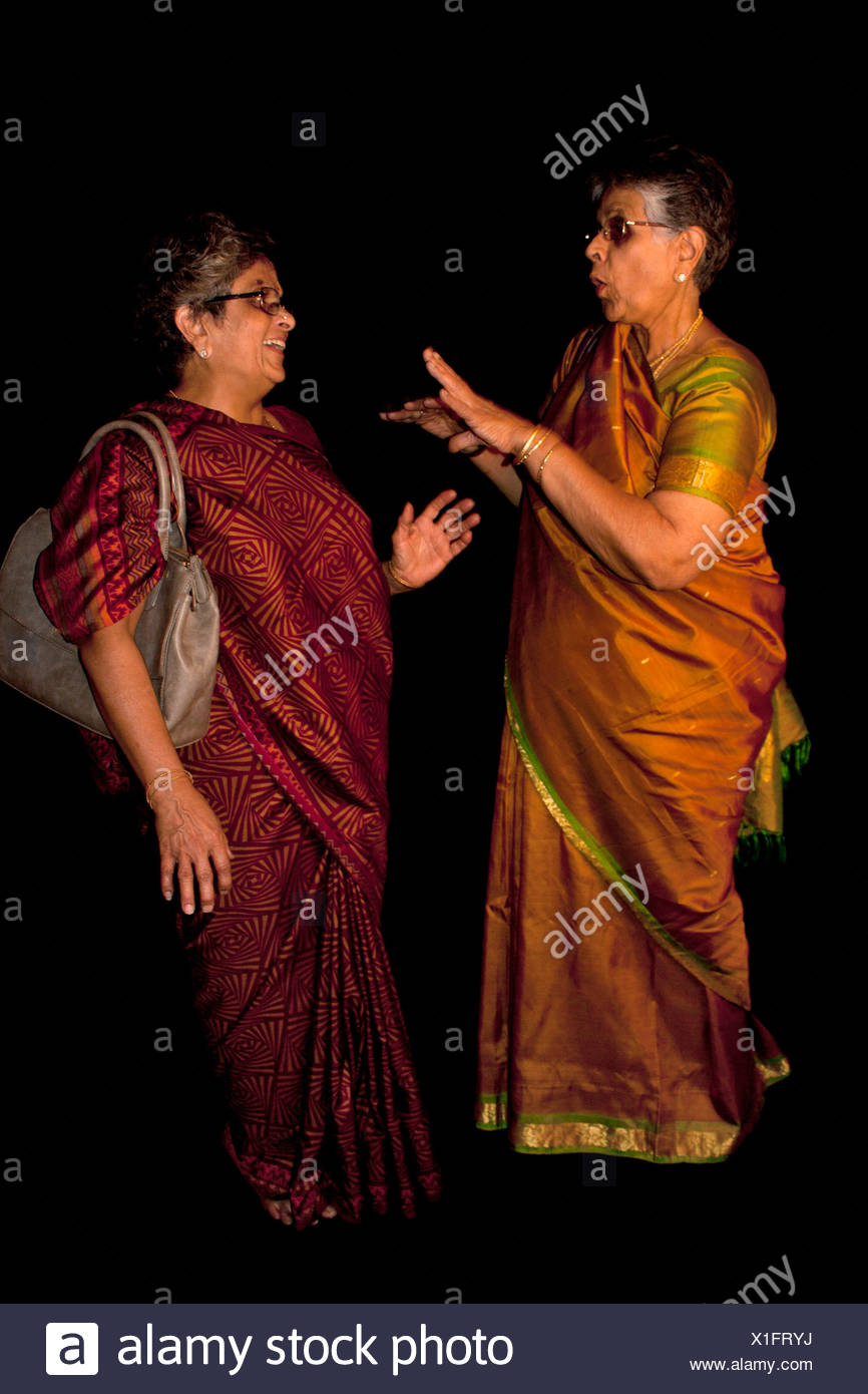 Two Elderly Indian Women Gossiping Karanataka India Stock Photo Alamy