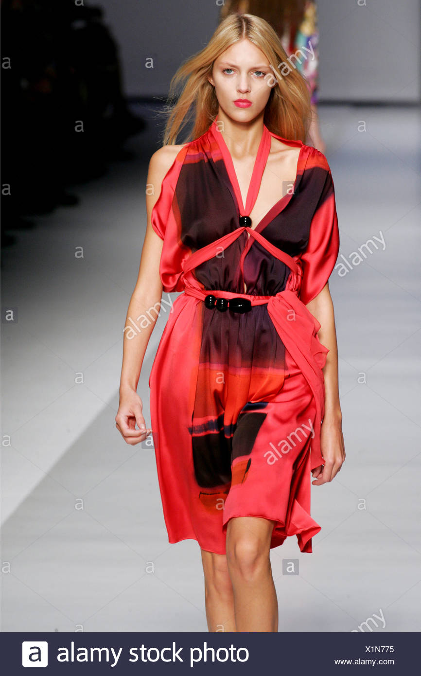 Etro Milan Ready To Wear S S Blonde Model Wearing Asymmetric Red Dress With Black Beading Details Stock Photo Alamy