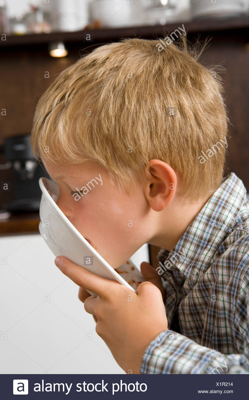 Licking Plate High Resolution Stock Photography and Images Alamy