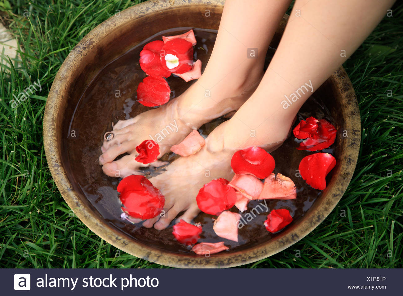 Red rose foot spa Clearance