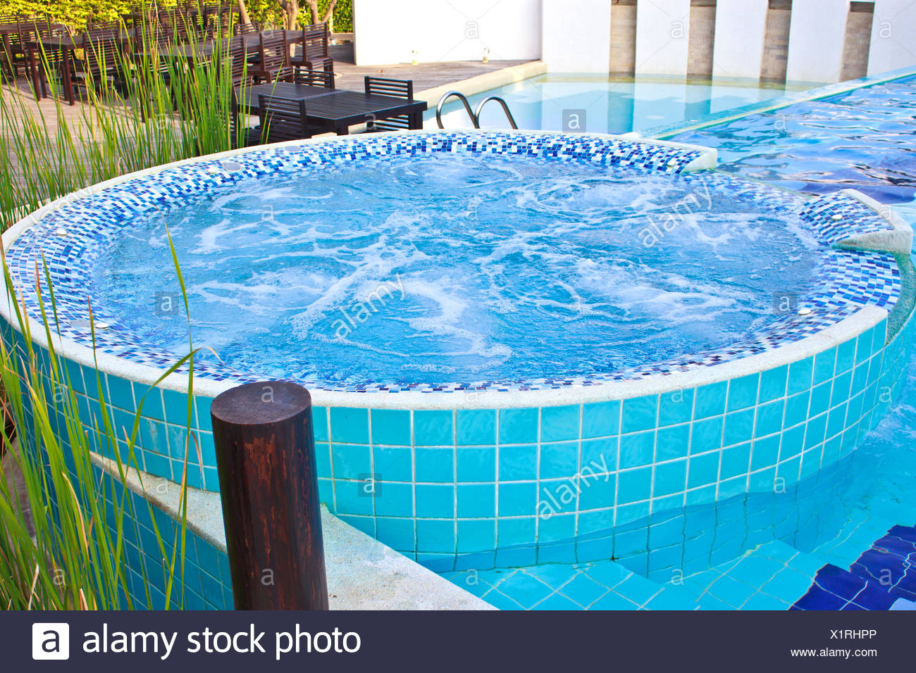 Outdoor Jacuzzi High Resolution Stock Photography and Images Alamy
